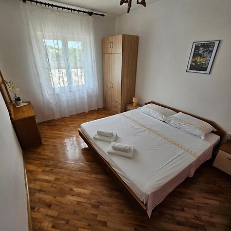 Apartments Rusin Linardići المظهر الخارجي الصورة