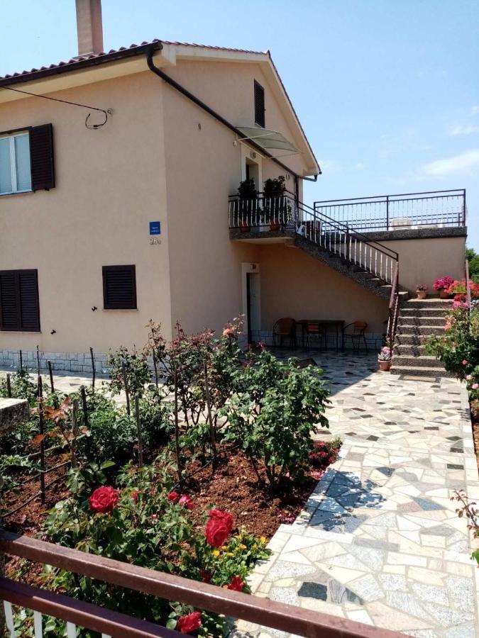 Apartments Rusin Linardići المظهر الخارجي الصورة