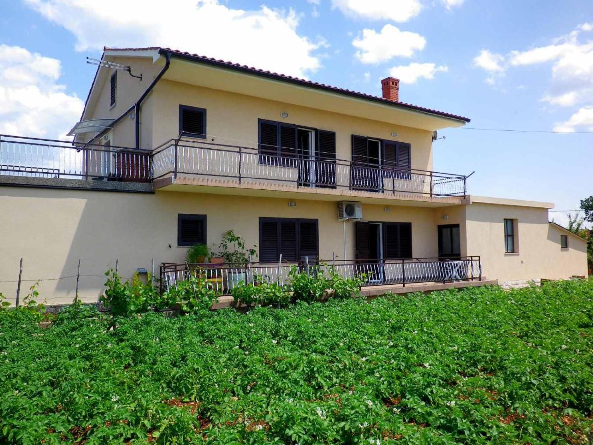 Apartments Rusin Linardići المظهر الخارجي الصورة